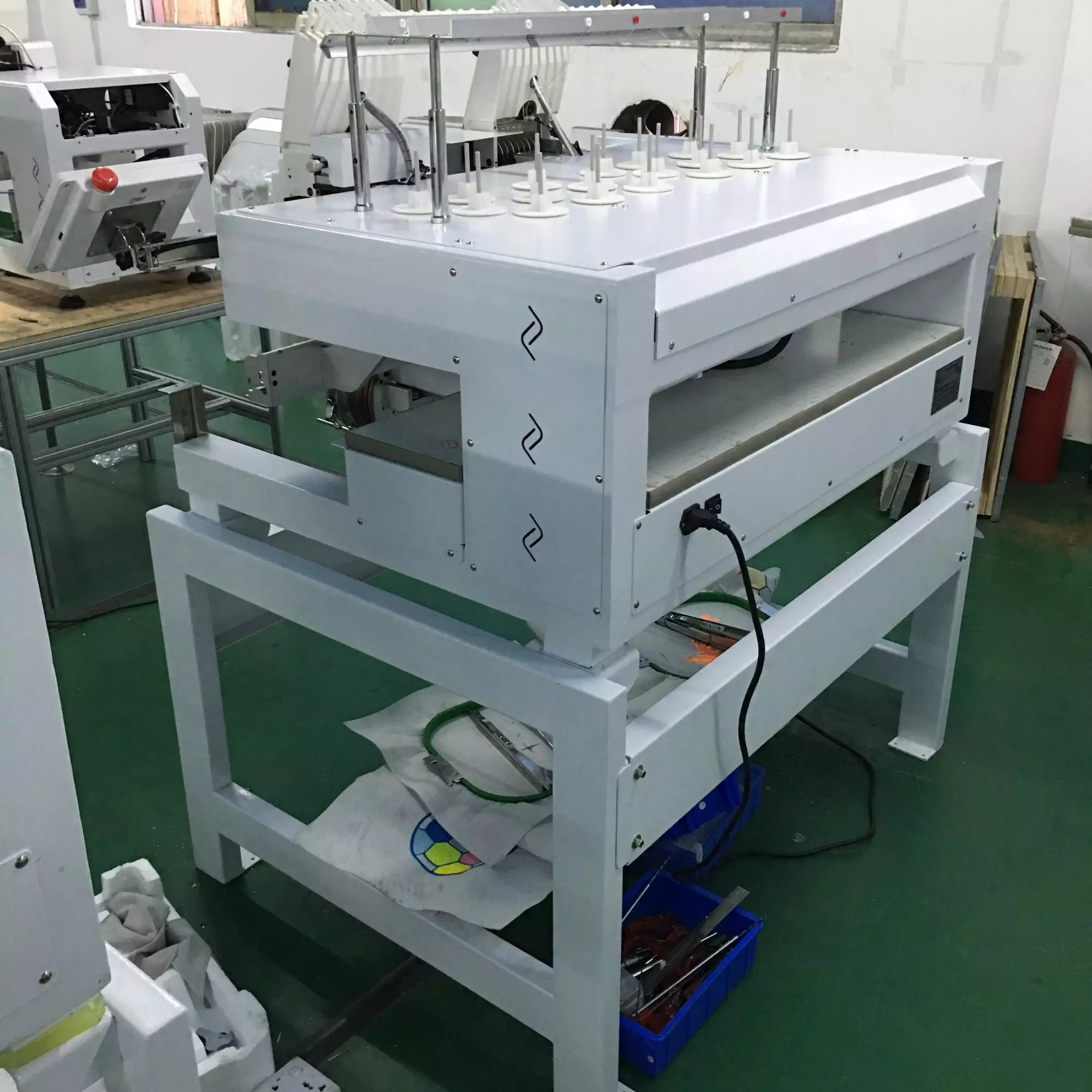WONYO 2 Maquina de alta velocidad maquina bordadora comercial Cap bordado maquina diseño Tajima